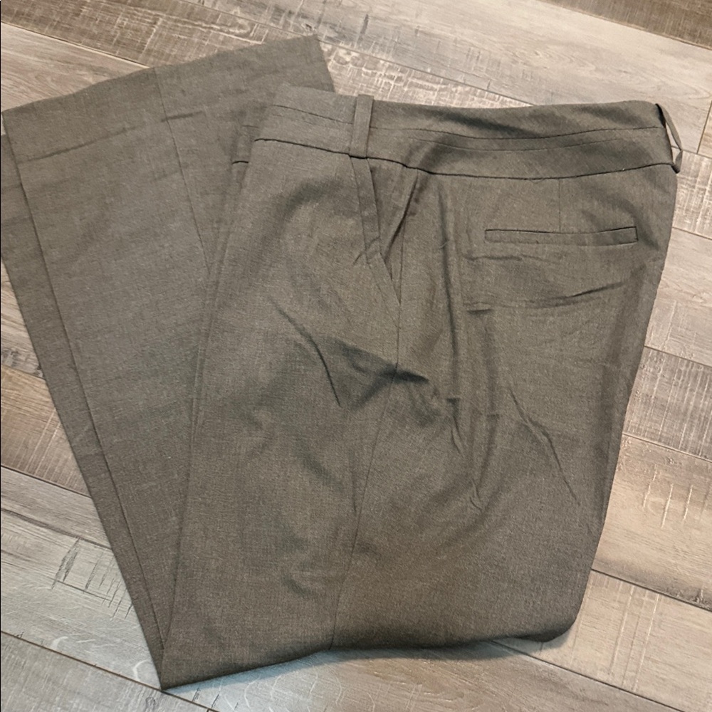 The Limited Women's Lexie Fit Trousers in Taupe